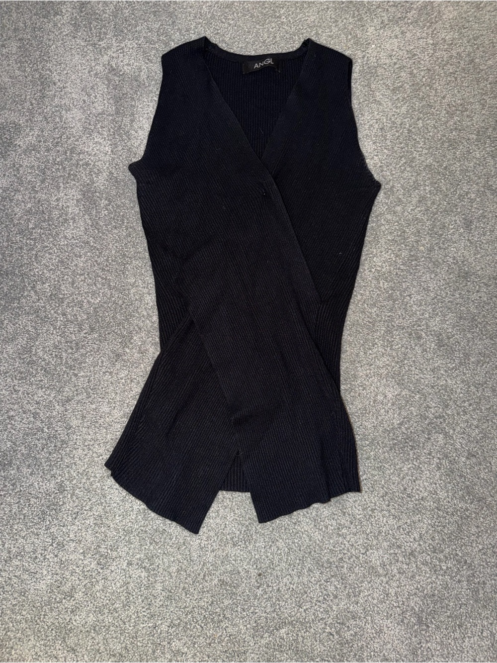 ANGL Black Sleeveless Crossover Ribbed Tank